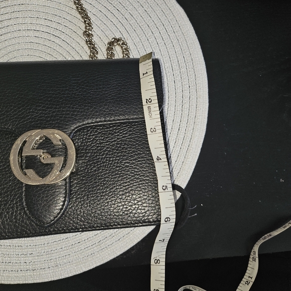 Authentic Gucci Interlock Black Crossbody Bag with Gold Accents - Picture 12 of 13